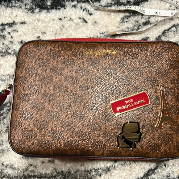 NWOT Karl lagerfeldld purse. 9” - Picture 3 of 14